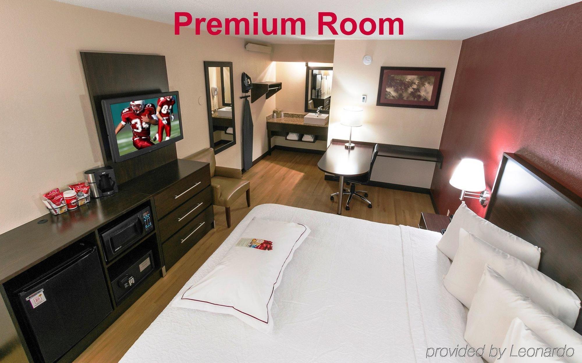 Red Roof Inn Plus+ Baltimore-Washington Dc/Bwi Airport Лінтікум Екстер'єр фото