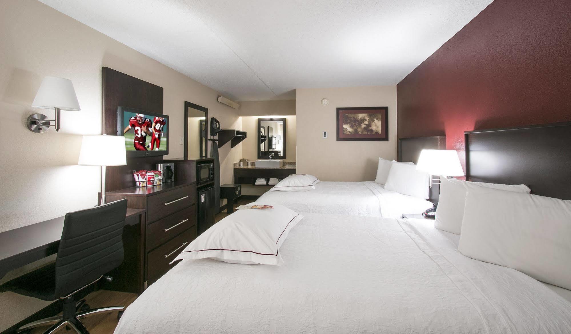 Red Roof Inn Plus+ Baltimore-Washington Dc/Bwi Airport Лінтікум Екстер'єр фото