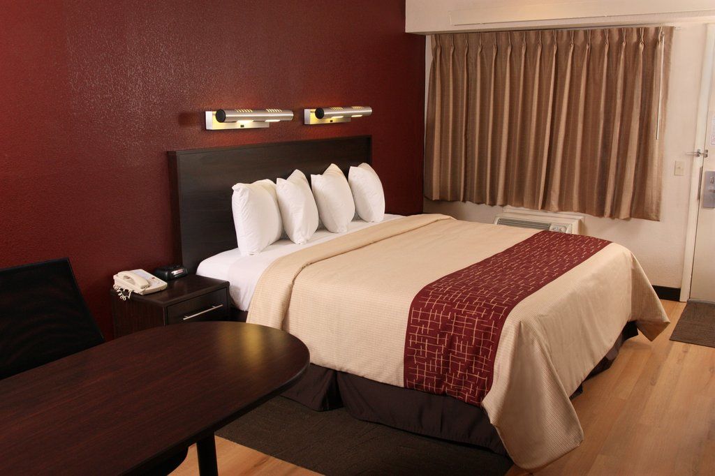 Red Roof Inn Plus+ Baltimore-Washington Dc/Bwi Airport Лінтікум Екстер'єр фото