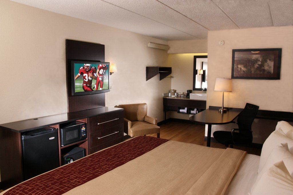 Red Roof Inn Plus+ Baltimore-Washington Dc/Bwi Airport Лінтікум Екстер'єр фото